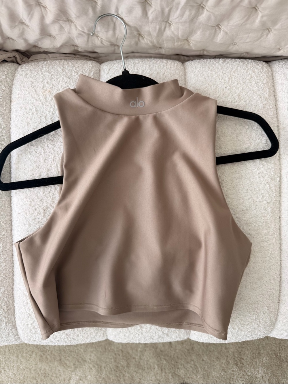 ALO Yoga High Neck Crop Tank — Taupe